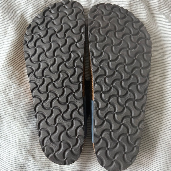 Navy braided Birkenstock Braided Gizeh Sandals size 40 - Picture 3 of 3